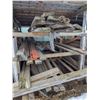 Image 5 : LARGE LOT OF ASSORTED LUMBER LOCATED IN PARKLAND