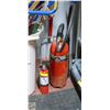 Image 1 : 2 FIRE EXTINGUISHERS