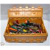 Image 1 : ORANGE BIN OF SCREW DRIVERS