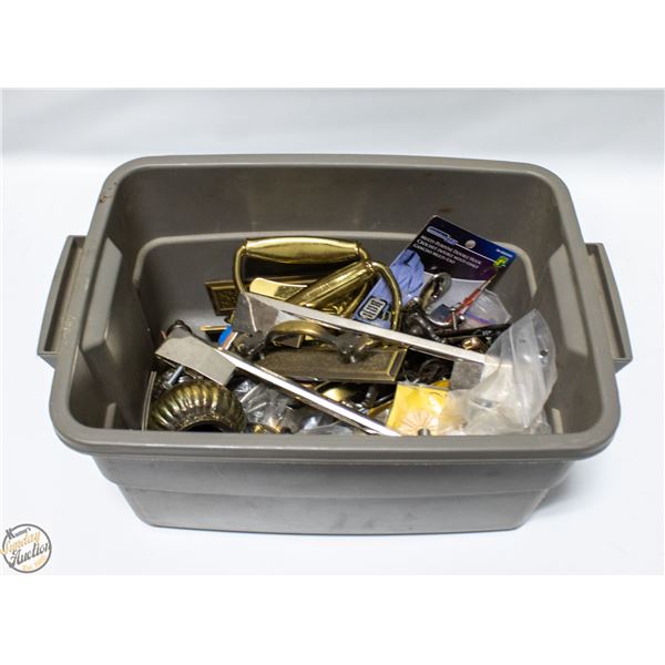 BIN OF VINTAGE CABINET HARDWARE ETC