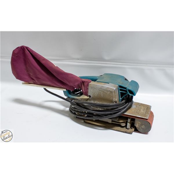 BELT SANDER