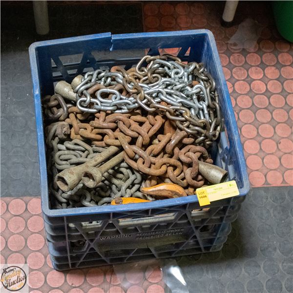TOTE OF CHAIN