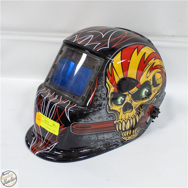 AUTO DARKENING WELDING HELMET
