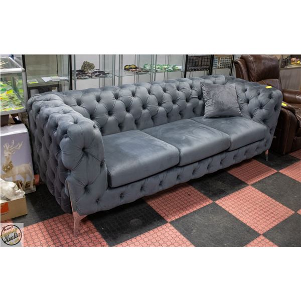 NEW DELUXE STUDDED ACCENT FABRIC SOFA