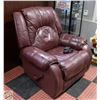 Image 1 : BURGUNDY LEATHER RECLINER - POWERED