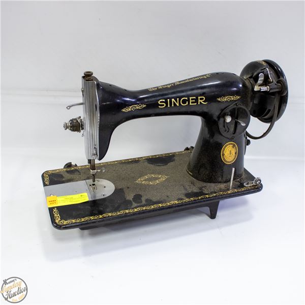 ANTIQUE SINGER MODEL 15 SEWING MACHINE CIRCA MID
