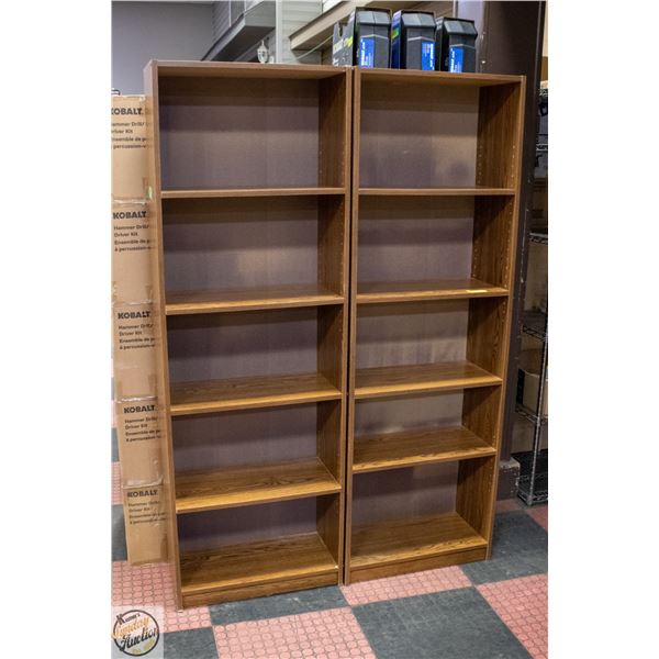 PAIR OF BOOKCASES H-71.5" W-11.5" L-24.25"