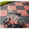 Image 1 : HUFFY 16" BIKE