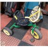 Image 1 : JOHN DEERE OUTDOOR TRICYCLE