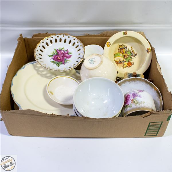 COLLECTION OF ANTIQUE PORCELAIN