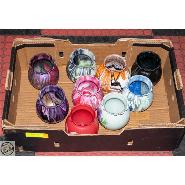 1 LOT ACRYLIC POUR PLANT POTS