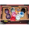 Image 1 : 1 LOT ACRYLIC POUR PLANT POTS