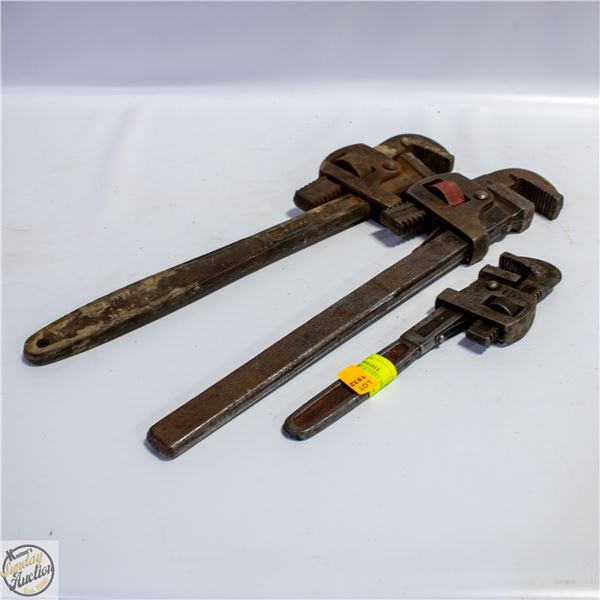 3 VINTAGE FORGE STEEL PIPE WRENCHES