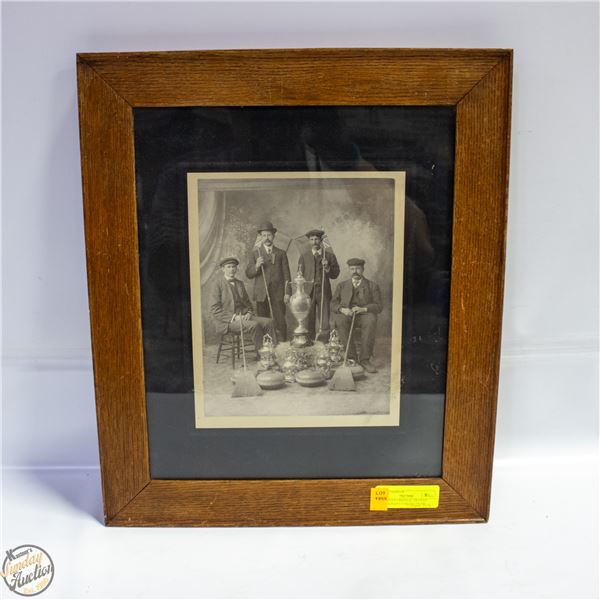 VICTORIAN ORIGINAL FRAMED PHOTOGRAPH CURLING TEAM