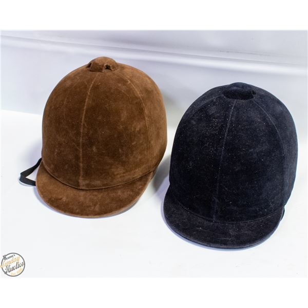 2 RIDING HATS ENGLISH VELVET (FOR DECOR PCS)