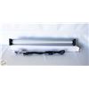 Image 1 : 2’ LED FULL SPECTRUM GROW LIGHT