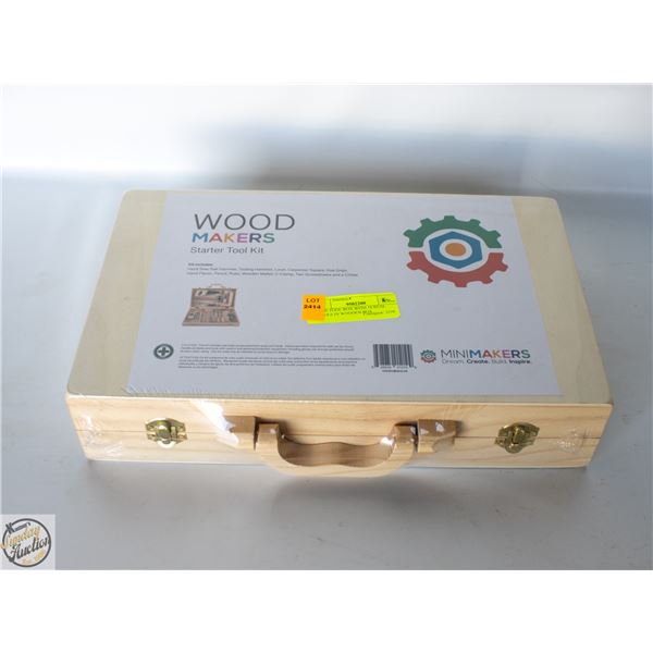 KIDS TOOL BOX WITH 16 REAL TOOLS IN WOODEN BOX
