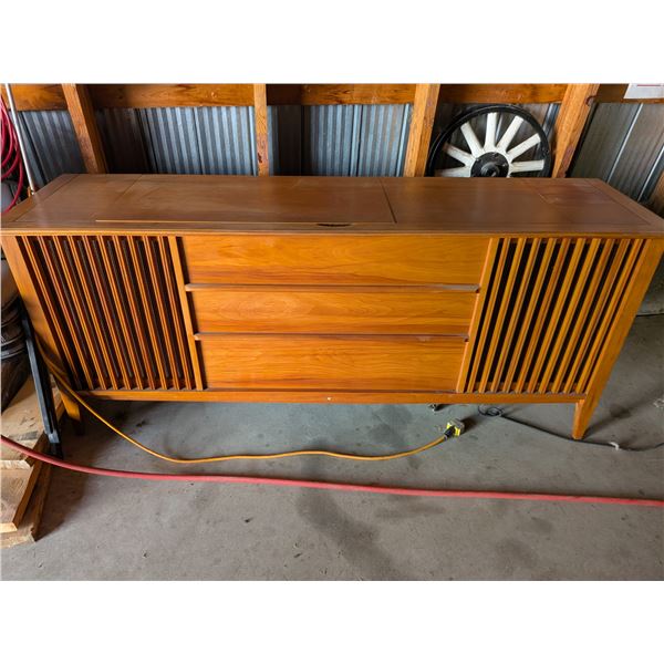 Console Claraton Wood Cabinet Stereo