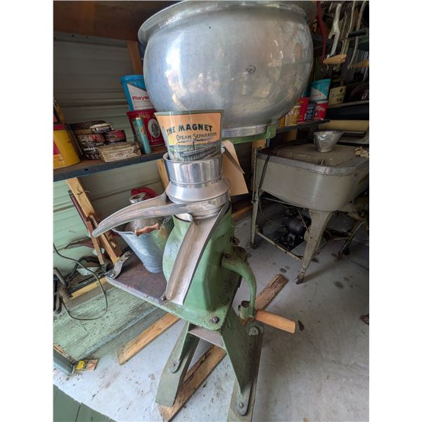 The Magnate Cream Separator Green