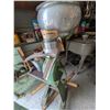 Image 1 : The Magnate Cream Separator Green