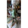 Image 5 : The Magnate Cream Separator Green