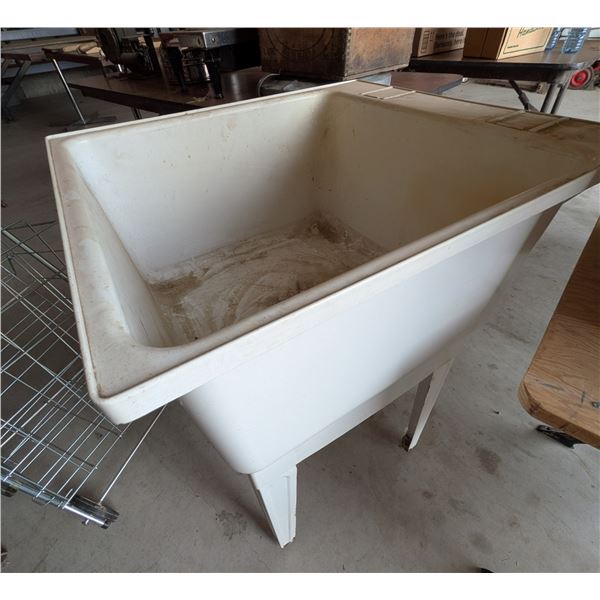 Shop Sink 18 Inches