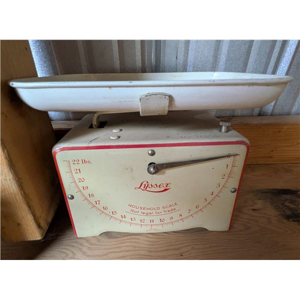 Lister 22 lb Scale