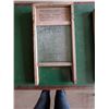 Image 1 : Western Fraser Wash Board