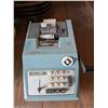 Image 1 : Manual Adding Machine