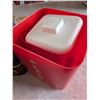 Image 2 : Eight Cookie Tin Flour Container