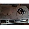 Image 3 : Beach Two Burner Stove and Oven