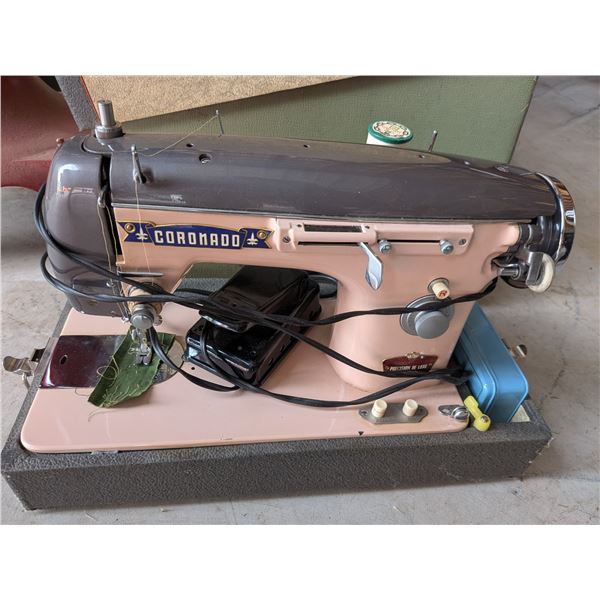 Coronado Electric Sewing Machine (Pink)