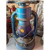 Image 1 : Dietz Blue Lantern