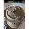 Image 2 : Silver Feuerhand Lantern