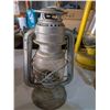 Image 3 : Silver Feuerhand Lantern