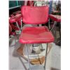 Image 1 : Barber Chair