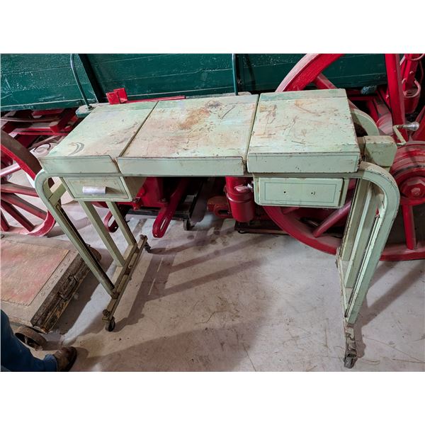Simmons LTD Metal Hospital Dressing Table