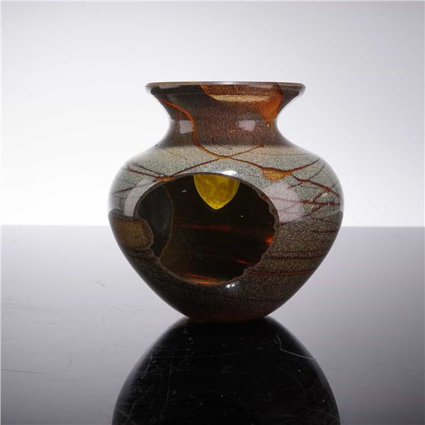 Art Deco Style Emerald Green Skyscraper Glass Vase
