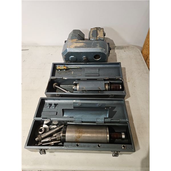 Jones & Shipman grinder - ID grinding attachment with 2 spindles and arbors