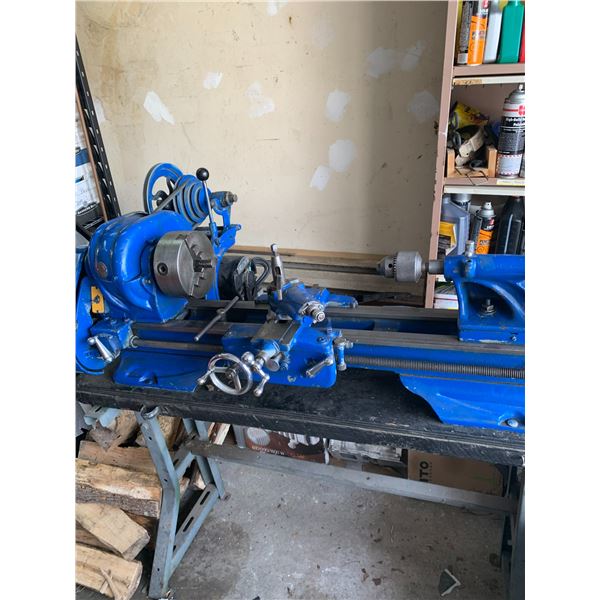 Tour ATLAS 9" x 20" 110v