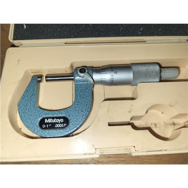 Mitutoyo No.103-260 Micrometer 0-1"