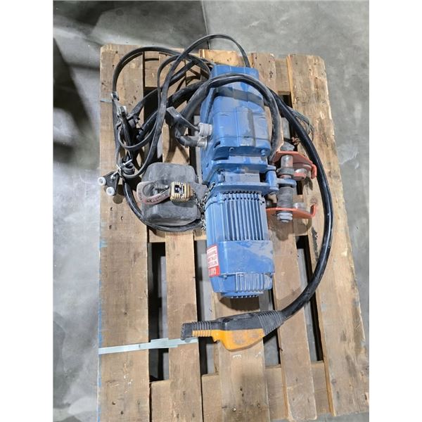 DEMAG hoist 1/4 ton 550LBS 600V