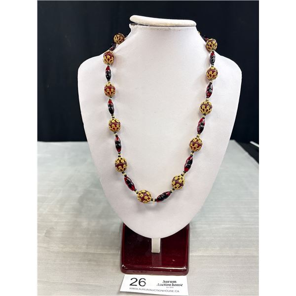 Exceptional Vintage Ruby Red Glass Beads Necklace