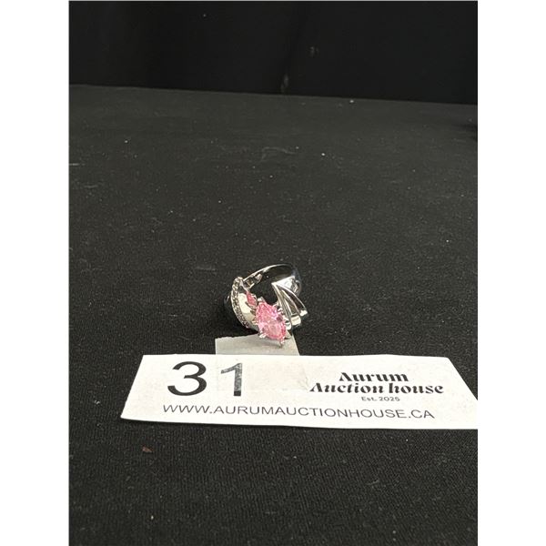 Beautiful Silver w/ Pink Stone Ring, Size 8