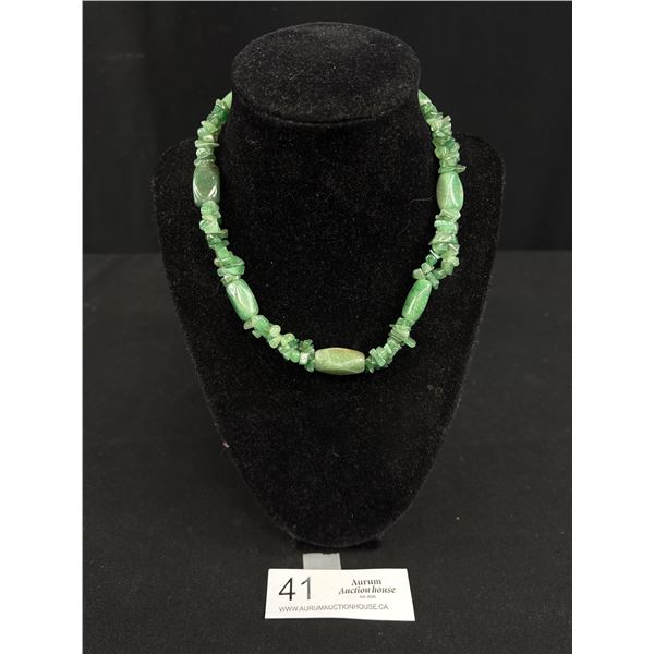 Genuine Green Jade Like Stone Beads Neckalce