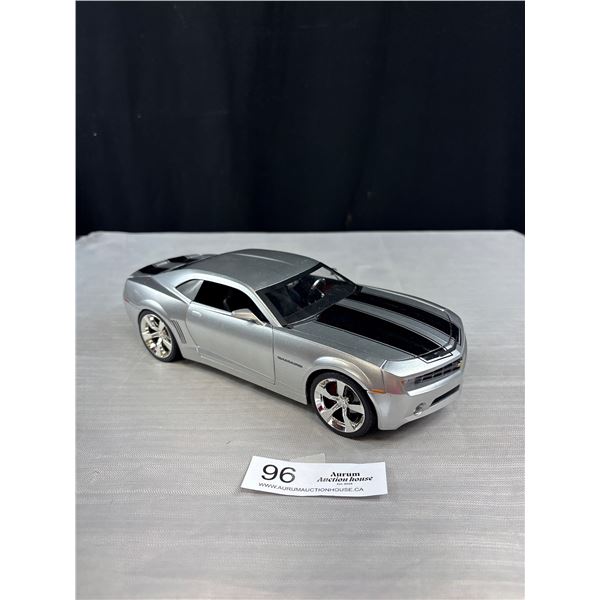 1/18th Scale 2008 Camero Car