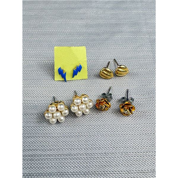 8 Pairs of Vintage and Contemporary Stud Earrings, Gold Tone
