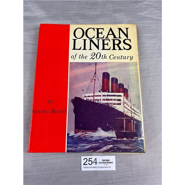 Book (Hardcovered) Ocean Liners of The 20th Century Gordan Newell