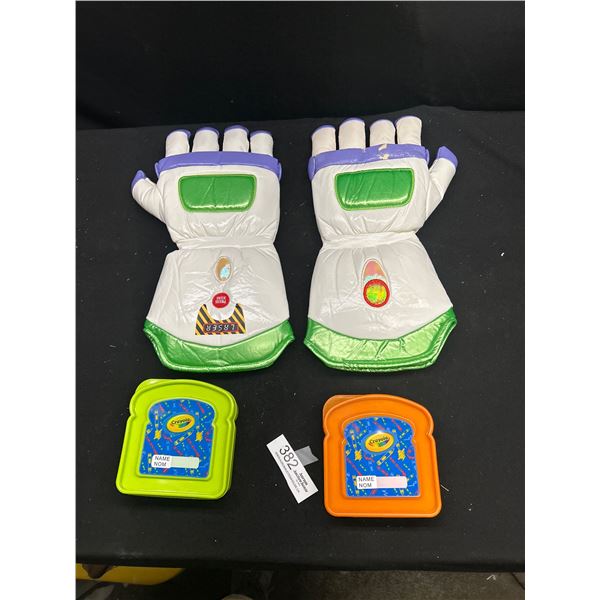 Collectible Kids Lot of Toy Story Buzz Lightyear Space Ranger Gloves & 2 Crayola Sandwhich Container