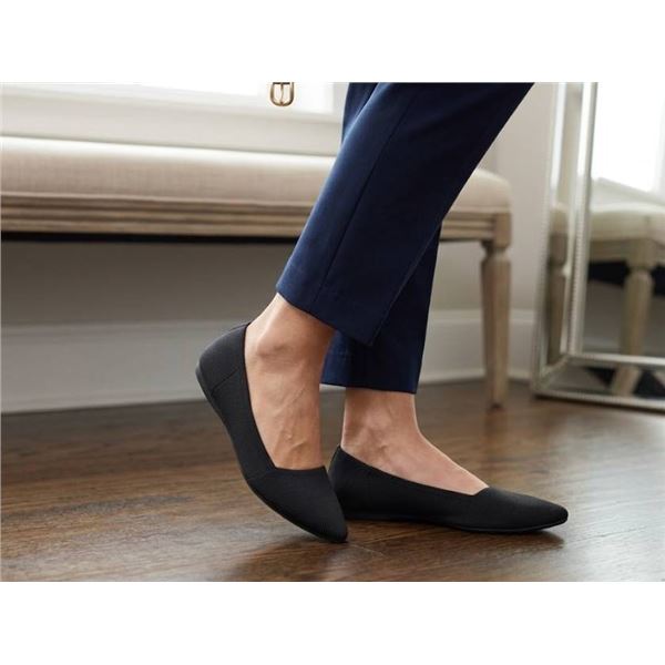 Call It Spring Women's Black Flats, Size 9